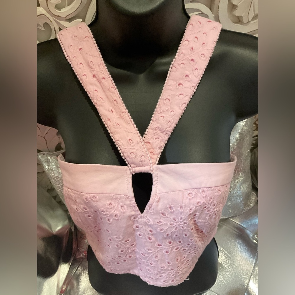Pink Eyelet Crop Top - Picture 3 of 9